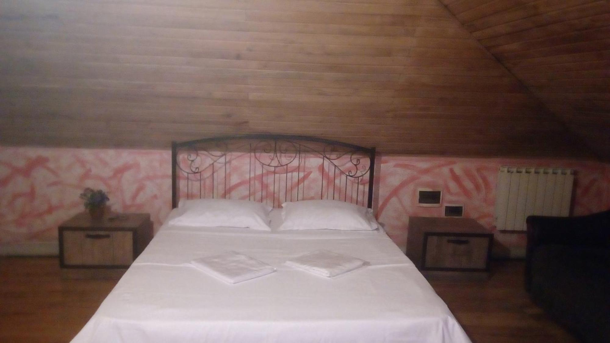 Hotel Isani 第比利斯 客房 照片