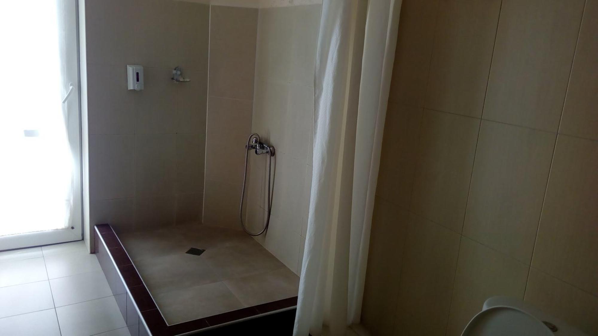 Hotel Isani 第比利斯 客房 照片