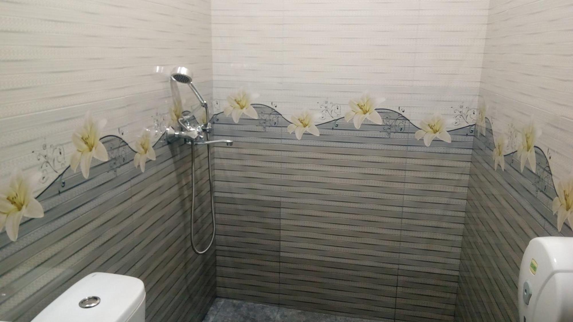 Hotel Isani 第比利斯 客房 照片