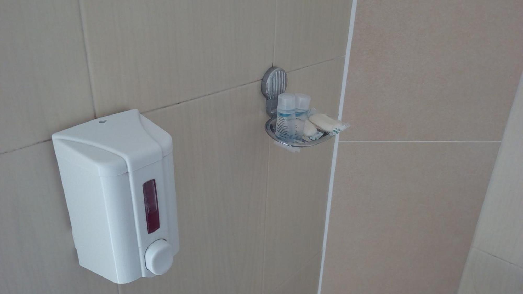 Hotel Isani 第比利斯 客房 照片